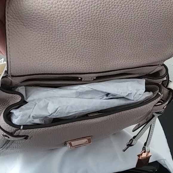 Micheal Kors - Picture 4 of 8